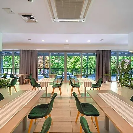 Medical Sensus Semesteranläggning (resort) 4*